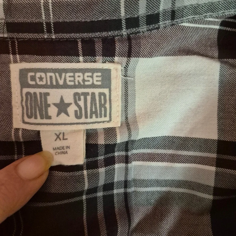 Converse One Star Mens XL Plaid Button Up Shirt Purple White Long Sleeve Casual